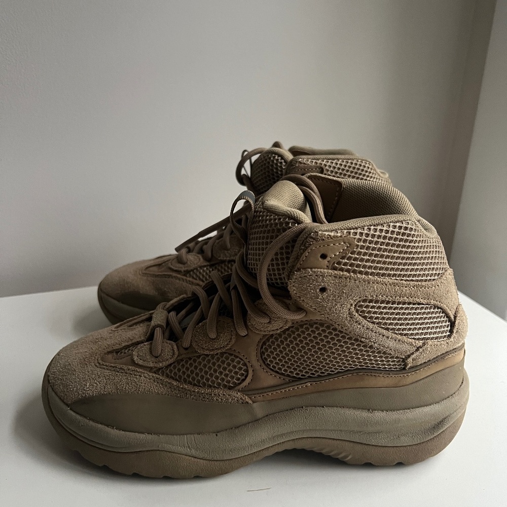 Adidas Yeezy Desert Boot Rock